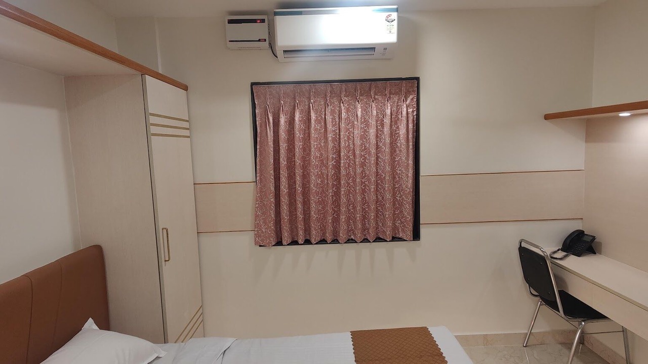 Photo of Bedroom in Madipakkam