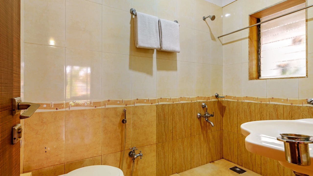 Photo of Bathroom in Tungarli