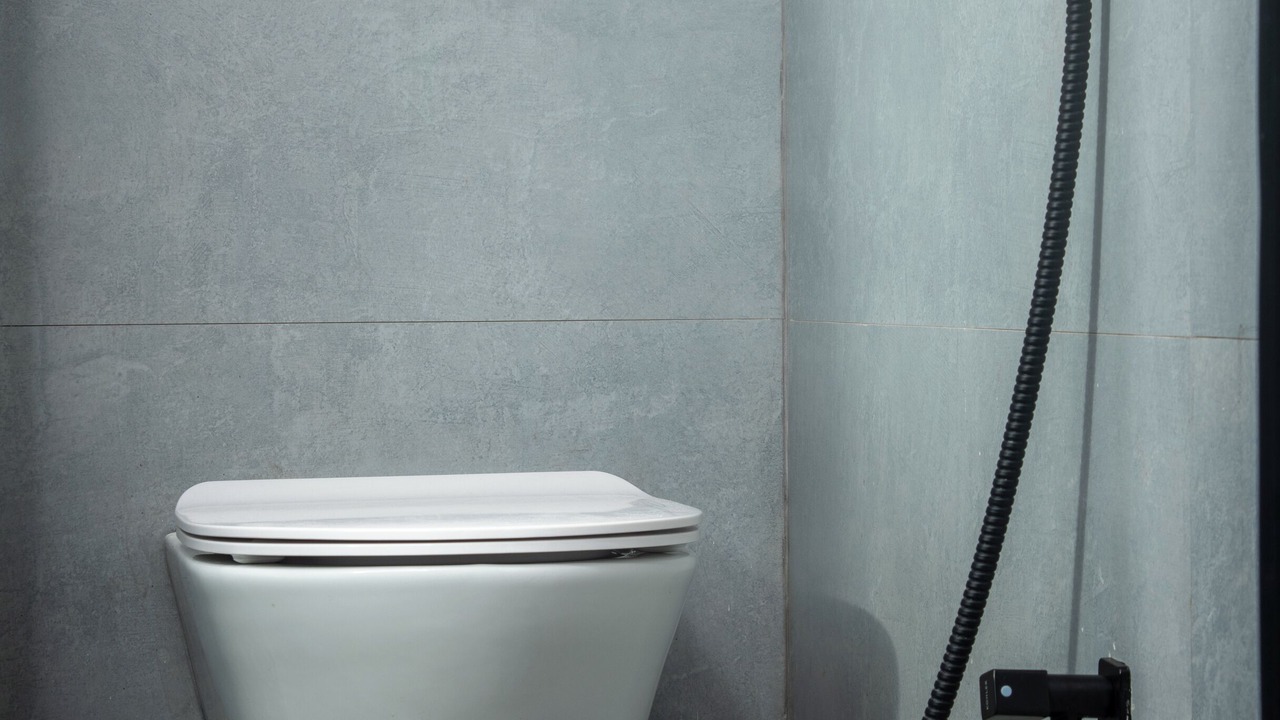 Photo of Bathroom in Dwaraka Nagar