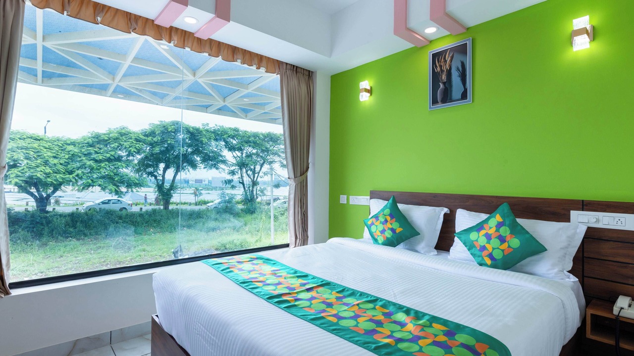 Photo of Bedroom in Nedumbassery