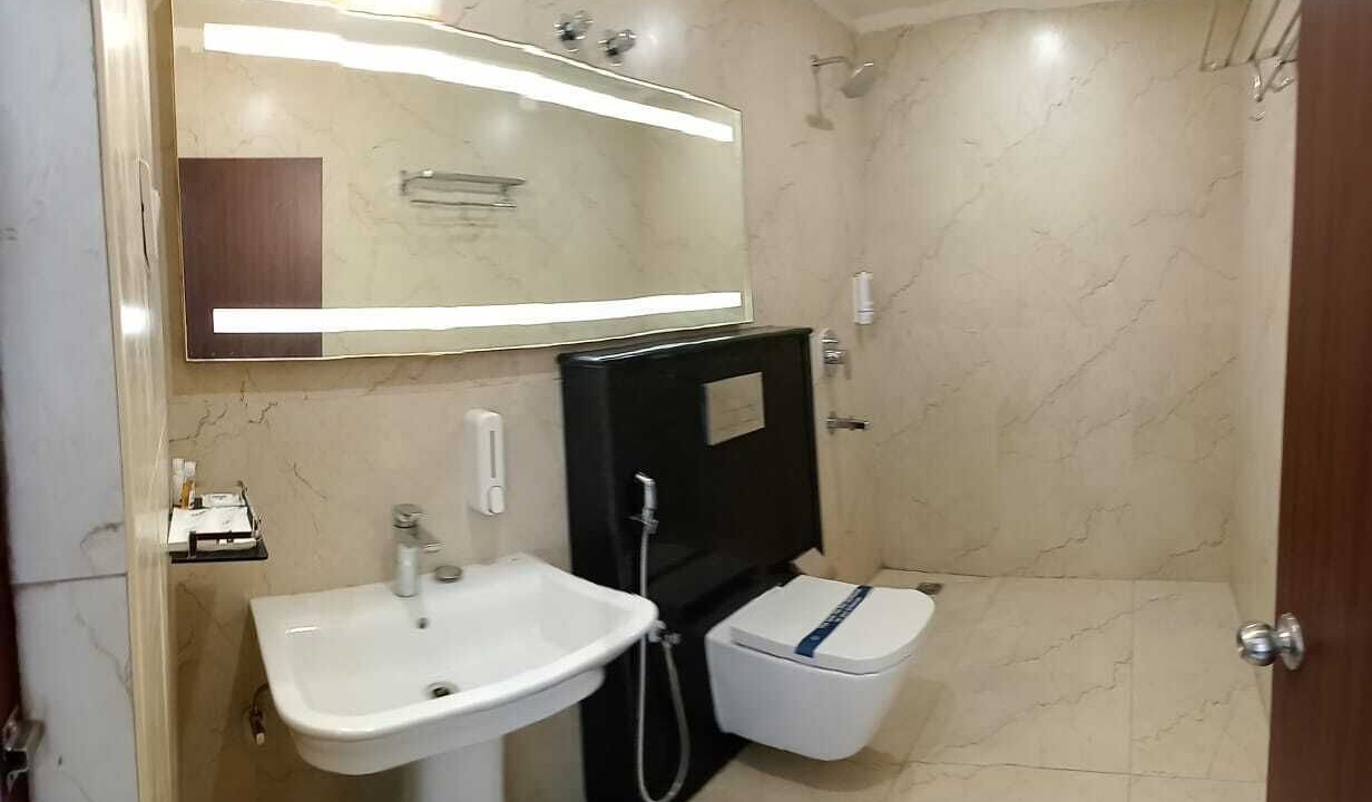 Photo of Bathroom in Semmencherry