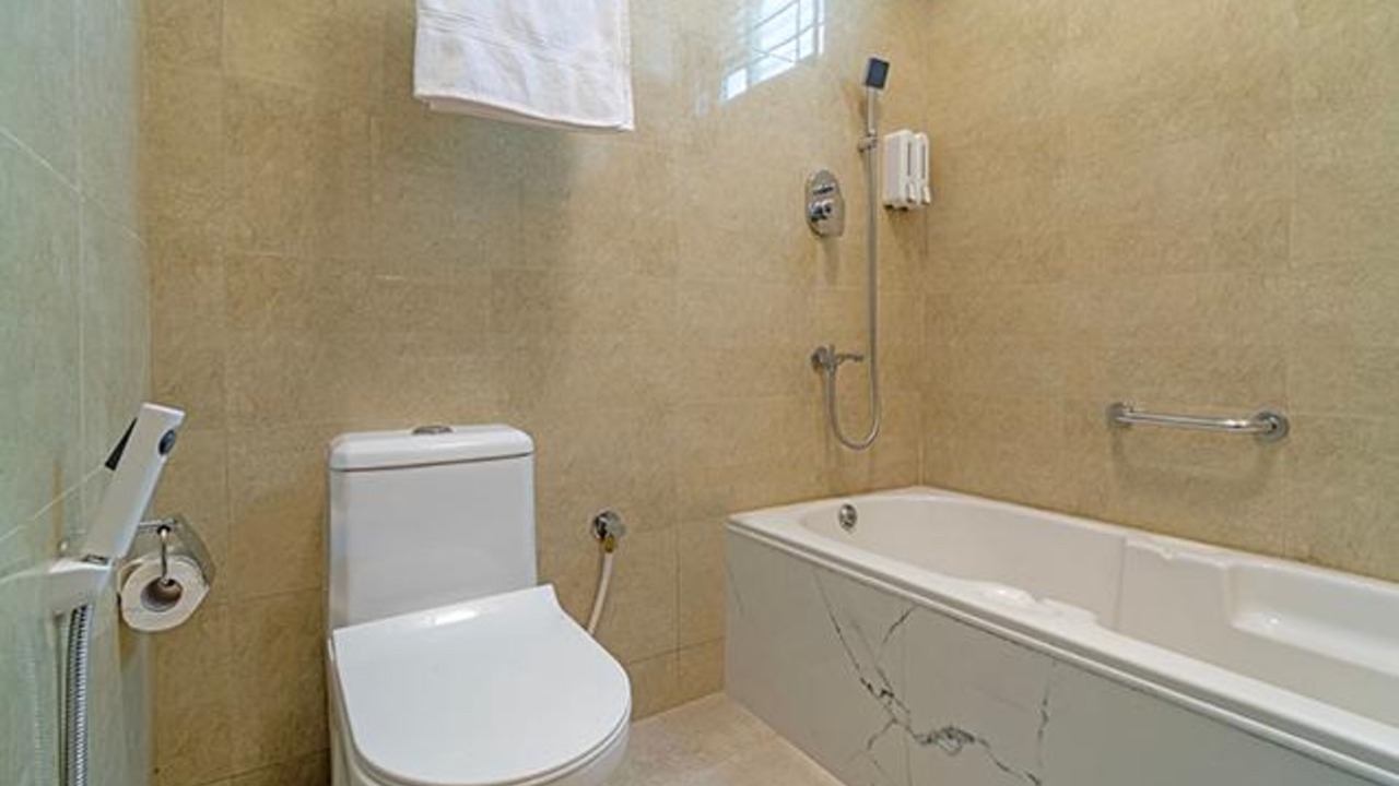 Photo of Bathroom in Narasapura