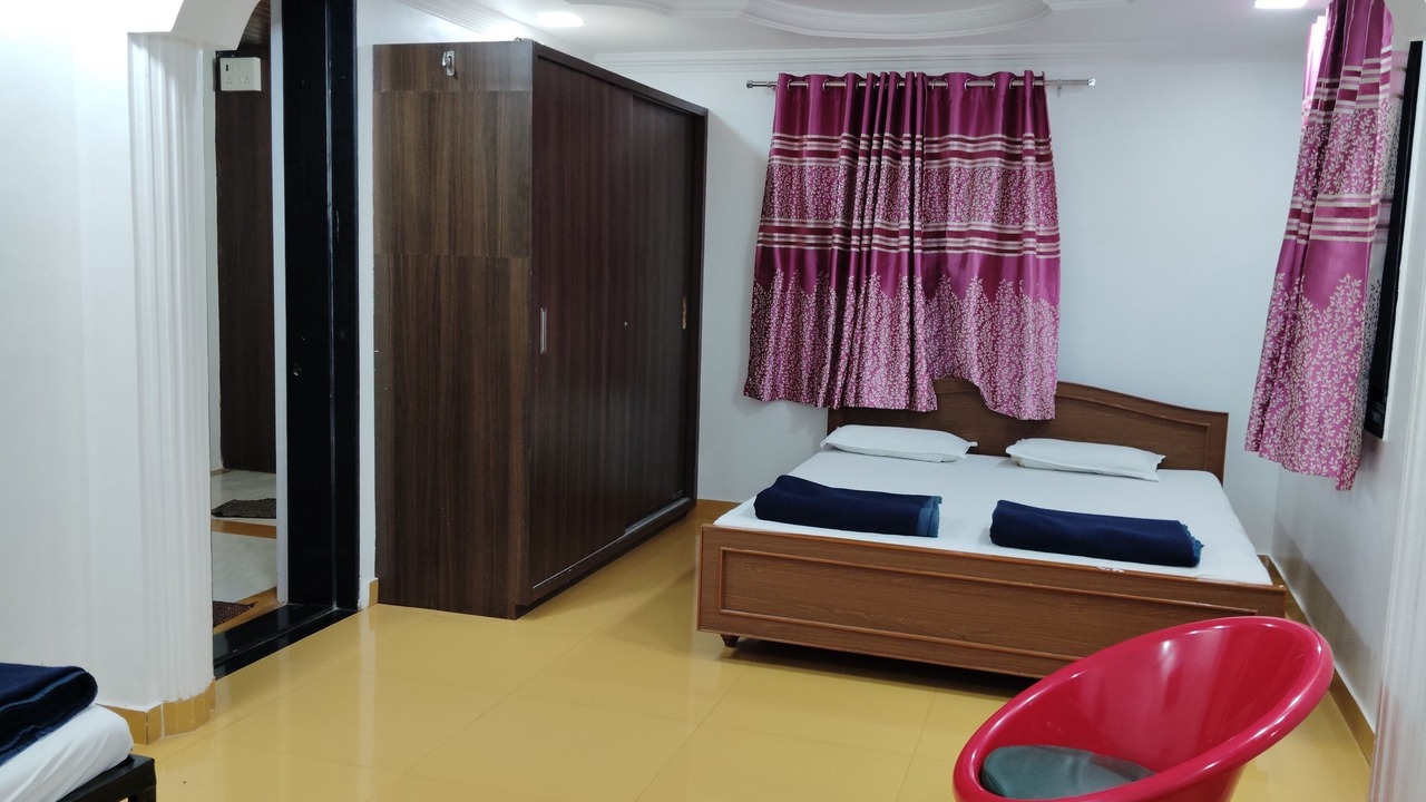 Photo of Bedroom in Ambavna