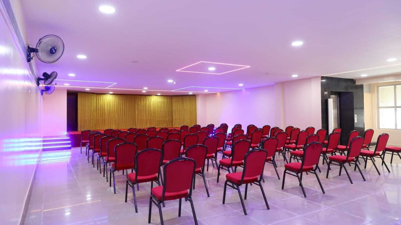 Photo of Outdoor in Egmore