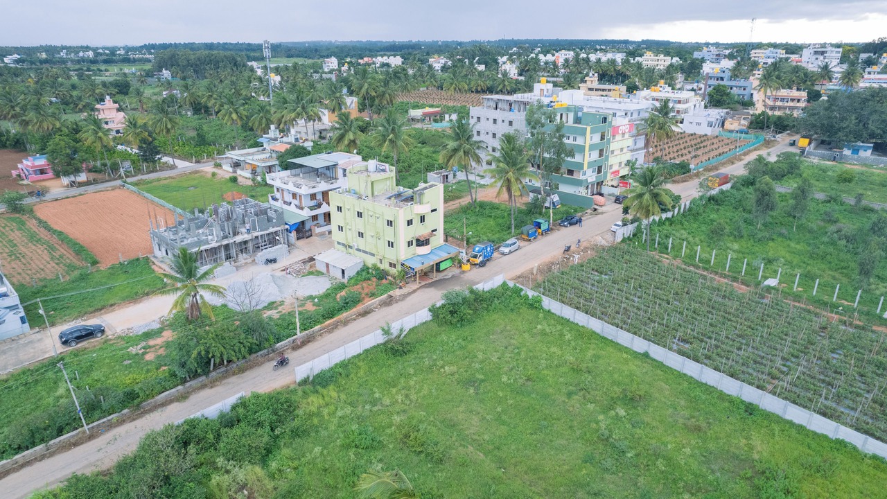 Photo of Outdoor in Meenakunte