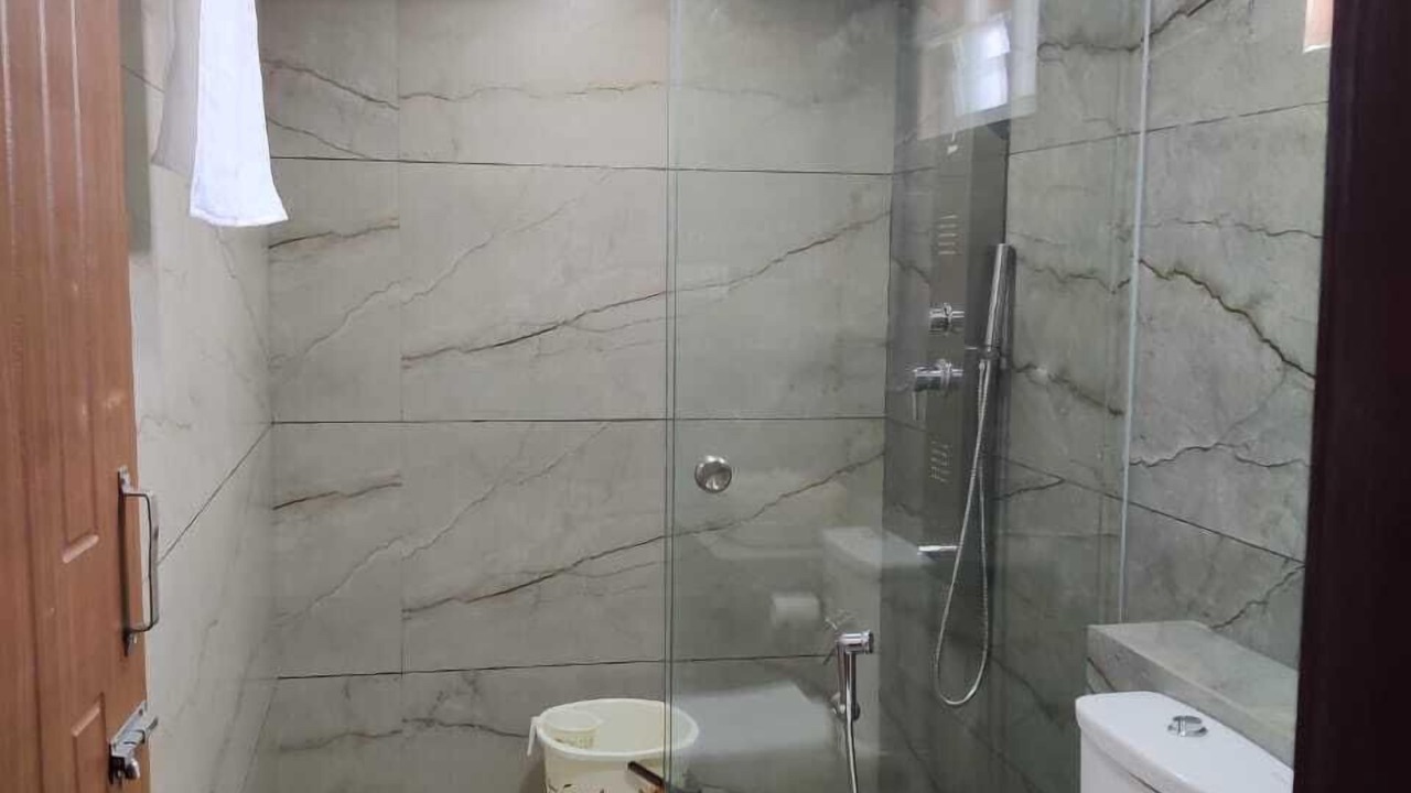 Photo of Bathroom in Heggadadevankote