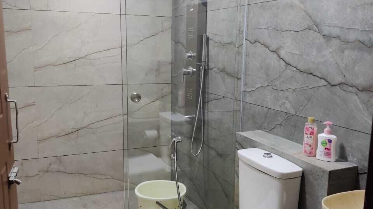 Photo of Bathroom in Heggadadevankote