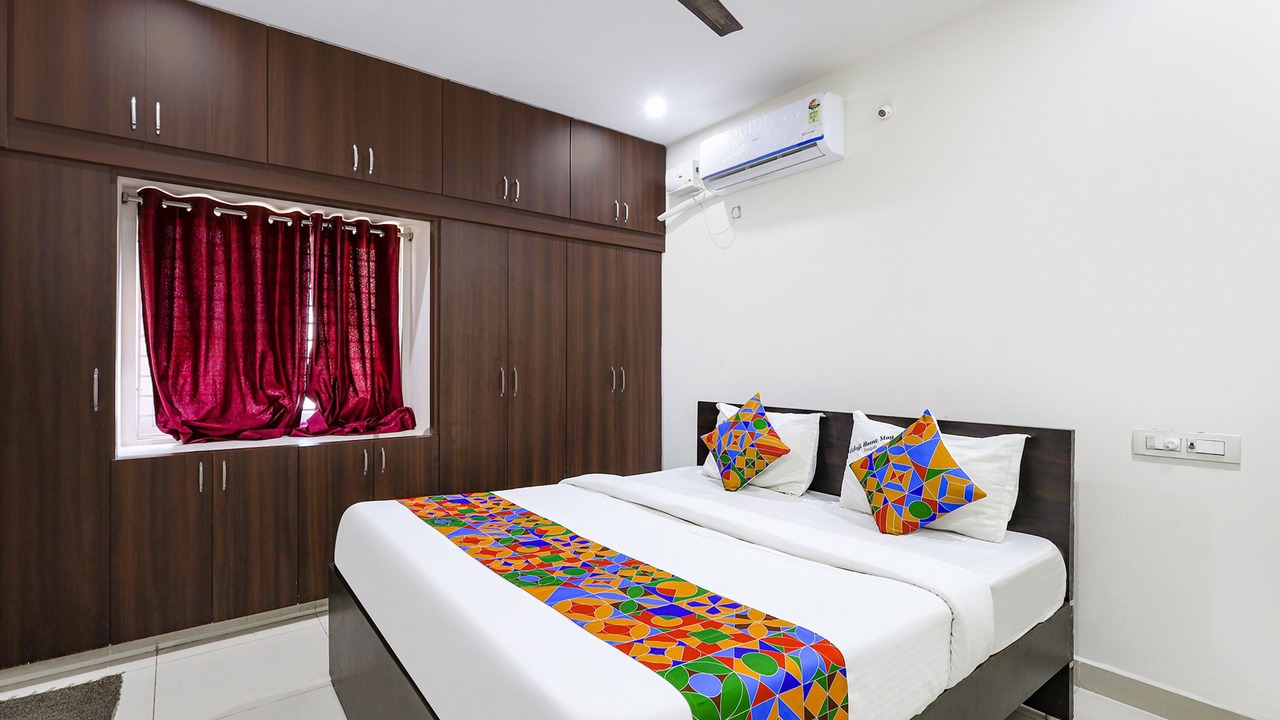 Photo of Bedroom in Srikalahasti