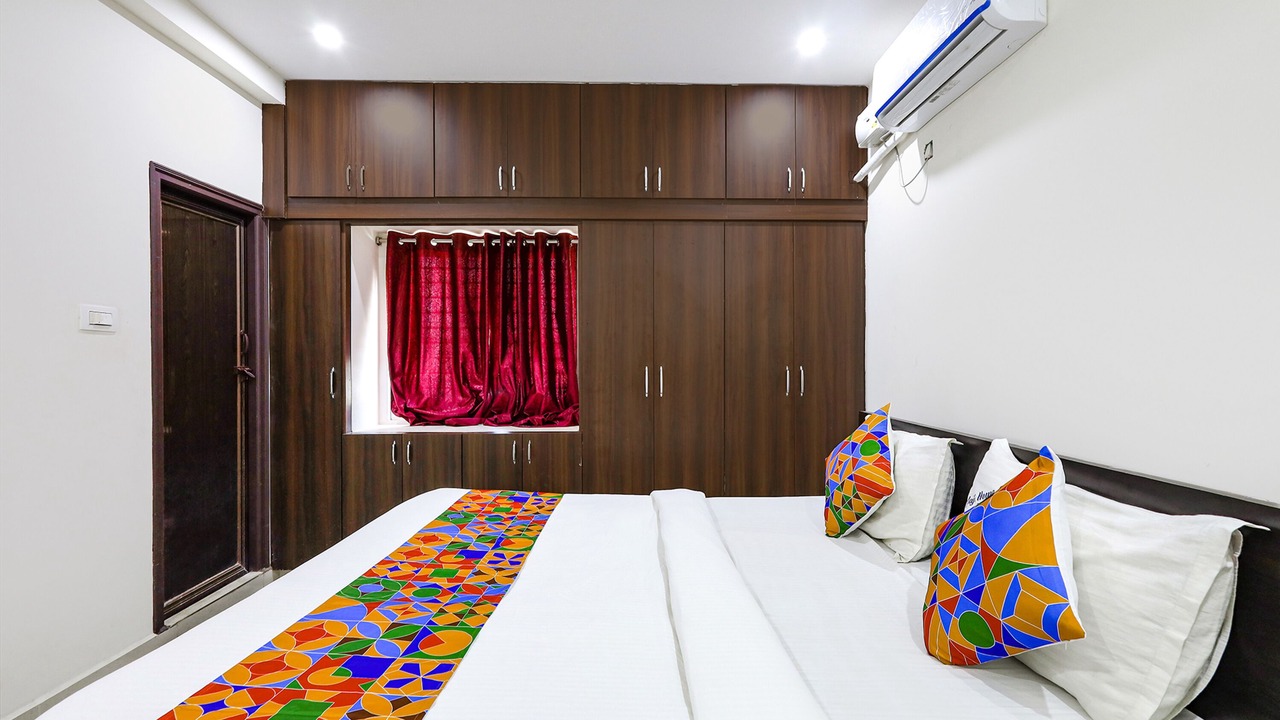 Photo of Bedroom in Srikalahasti