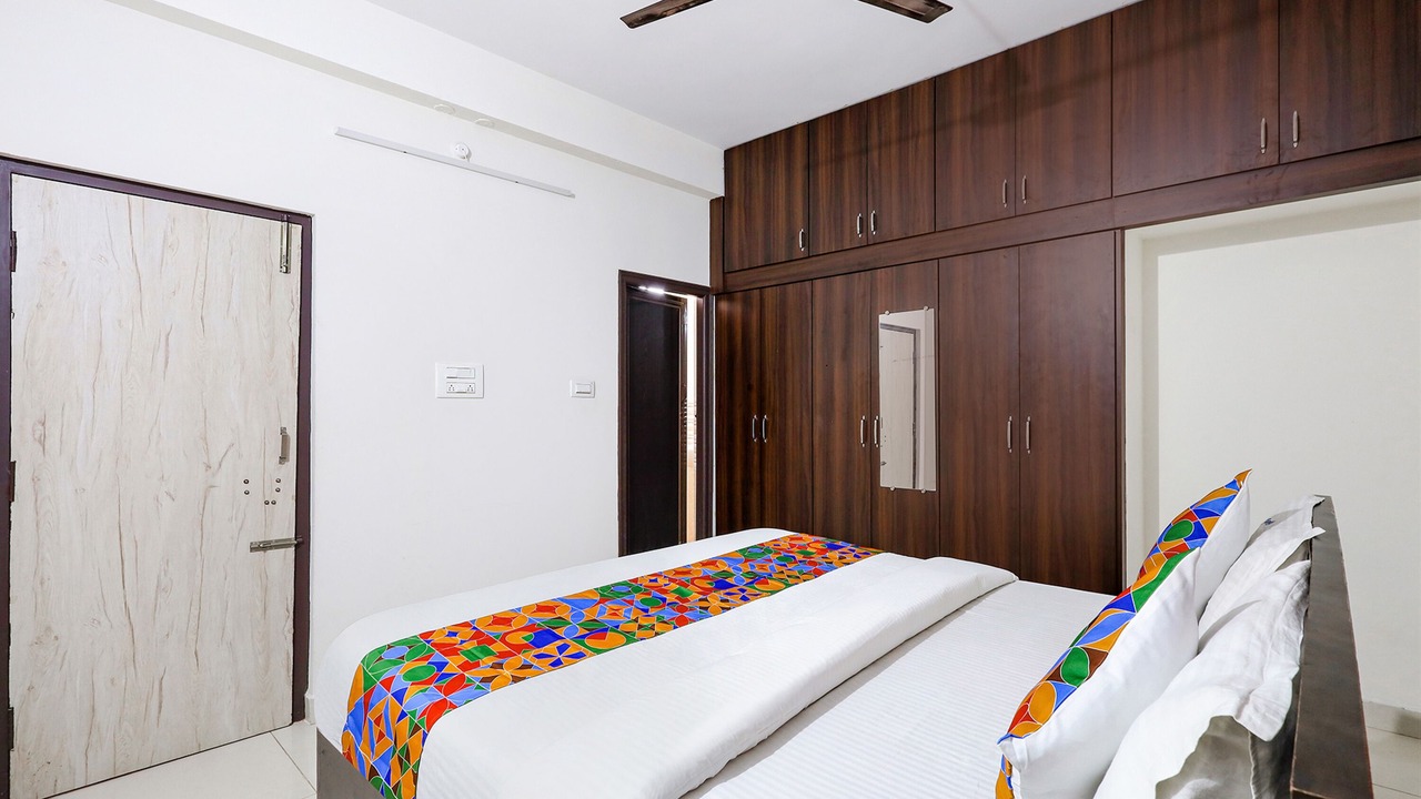 Photo of Bedroom in Srikalahasti
