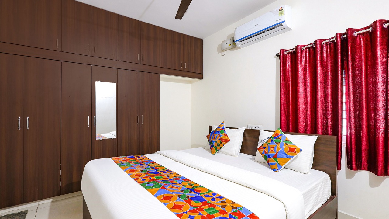Photo of Bedroom in Srikalahasti