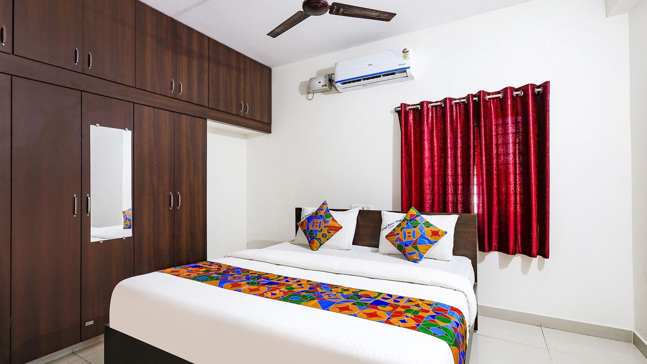 Photo of Bedroom in Srikalahasti