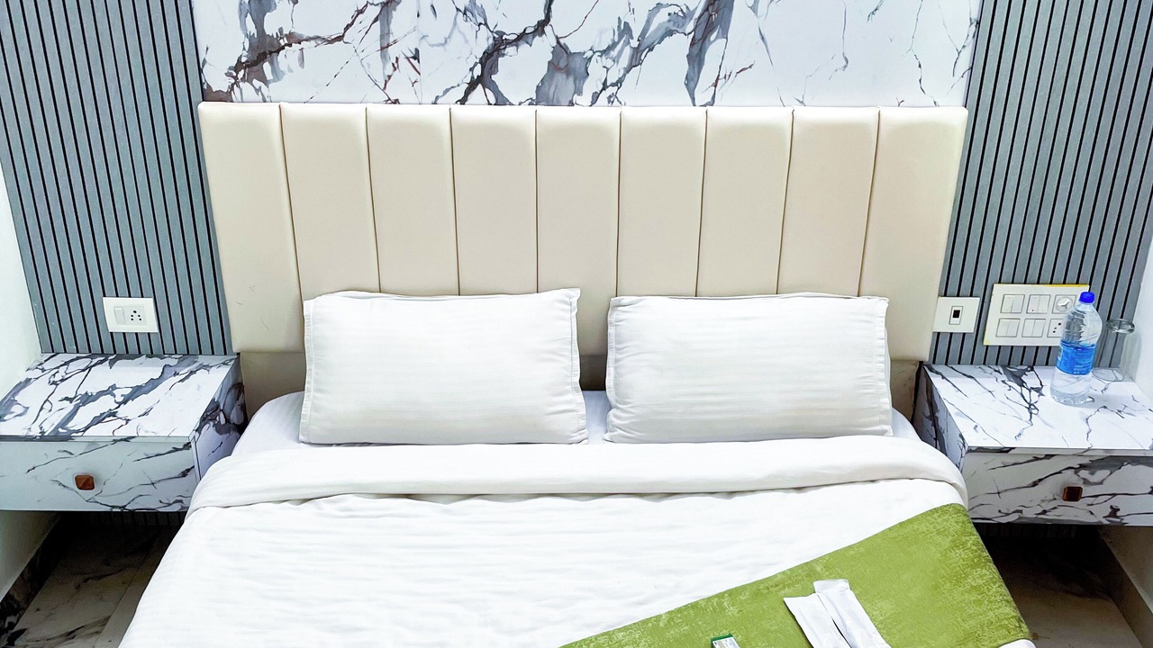 Photo of Bedroom in Adyar