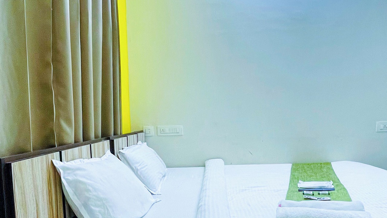 Photo of Bedroom in Adyar