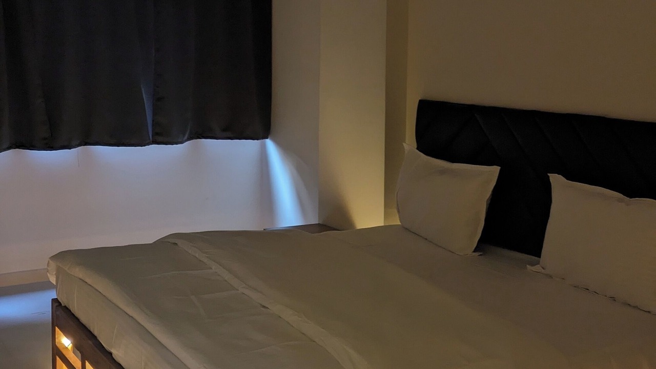 Photo of Bedroom in Vapi