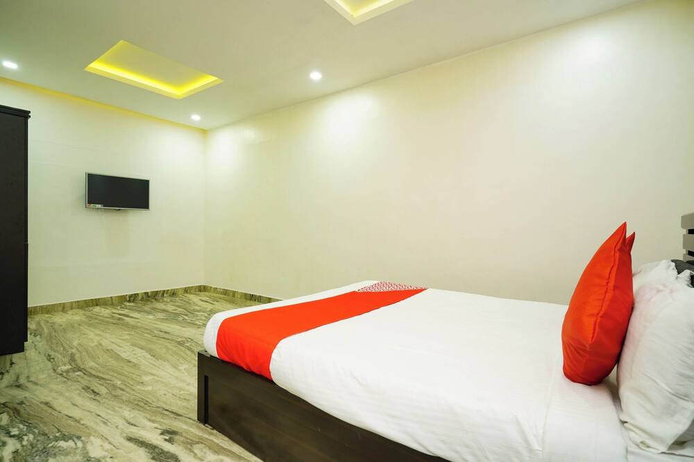 Photo of Bedroom in Thiruvananthapuram