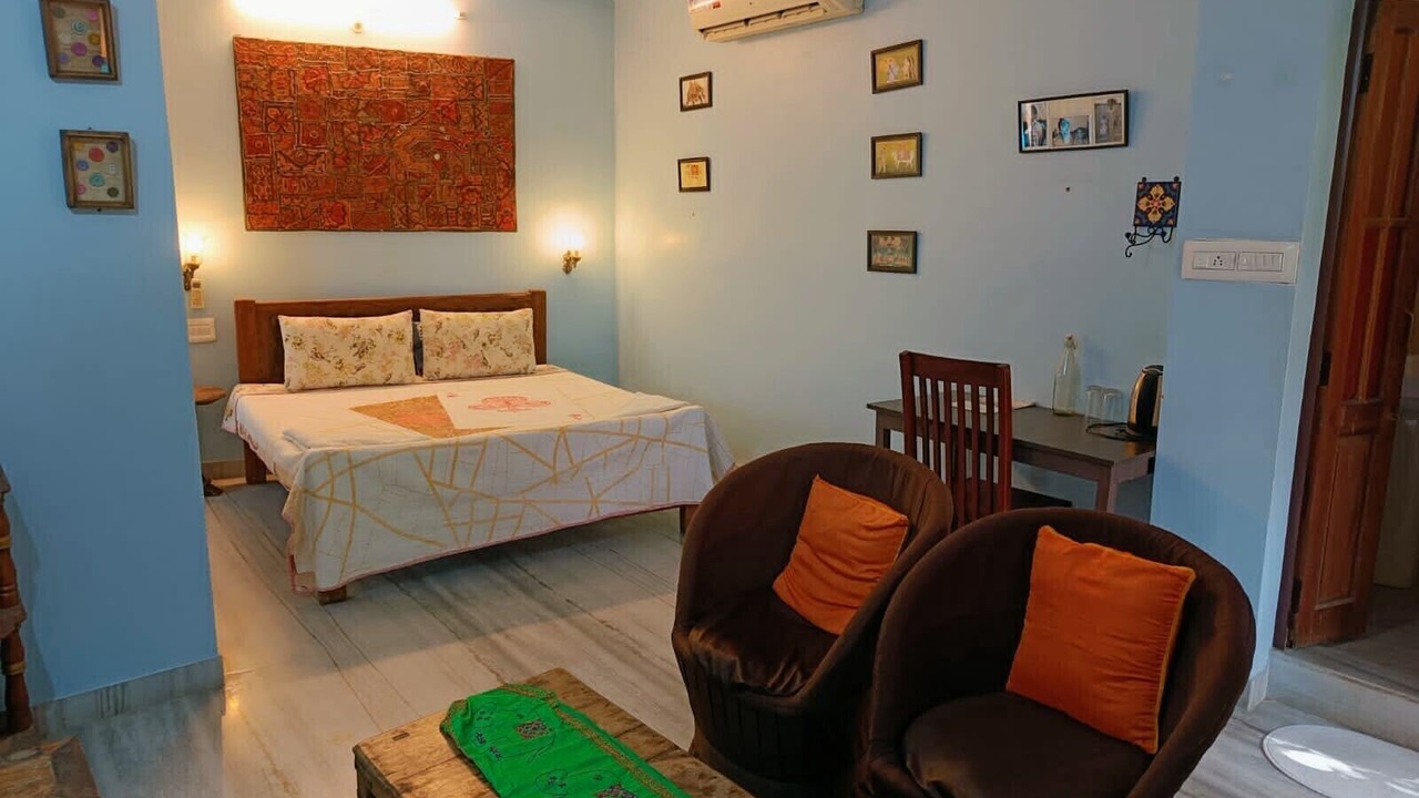 Photo of Bedroom in Ajit Colony