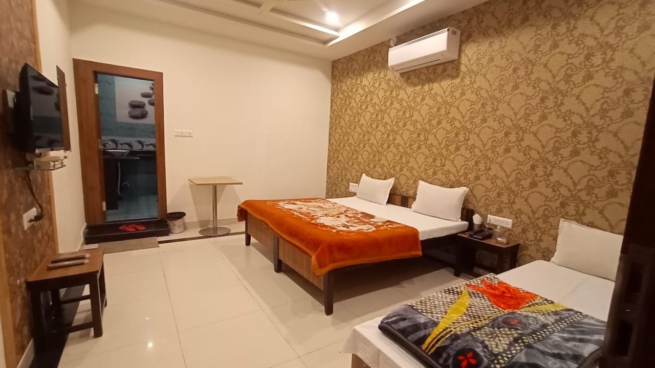 Photo of Bedroom in Chittorgarh