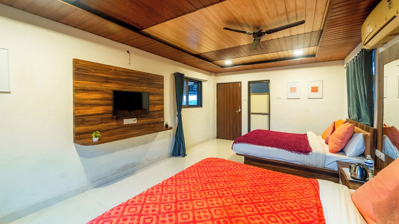 Photo of Bedroom in Bhilar