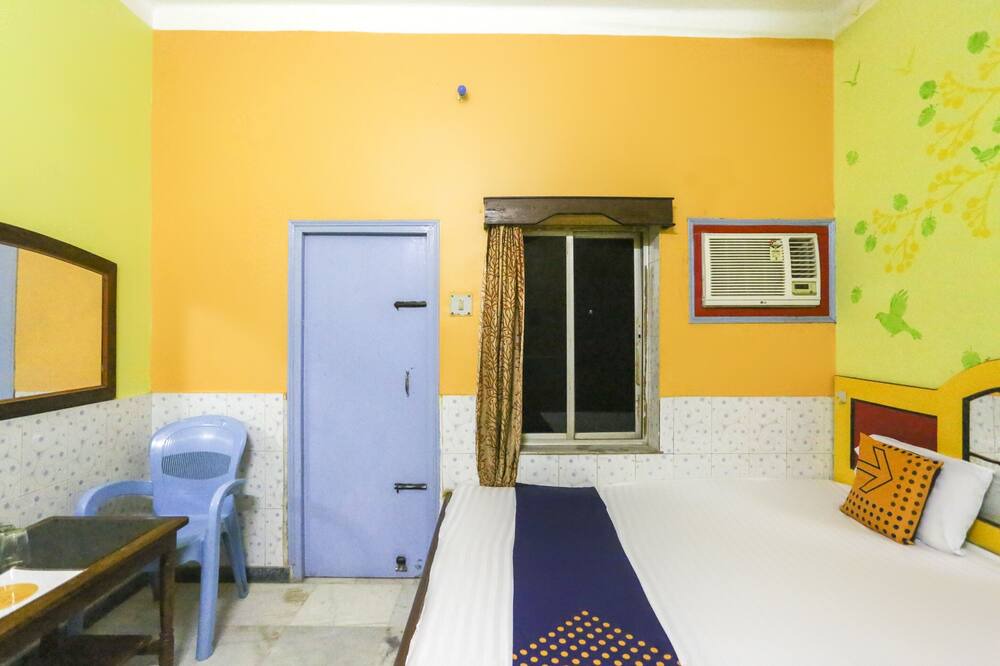 Photo of Bedroom in Tarapith