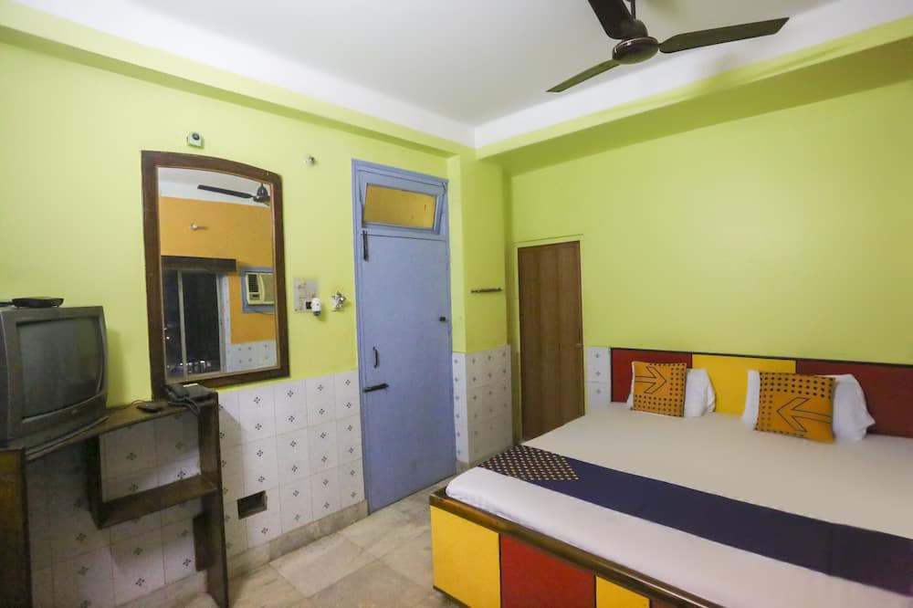 Photo of Bedroom in Tarapith