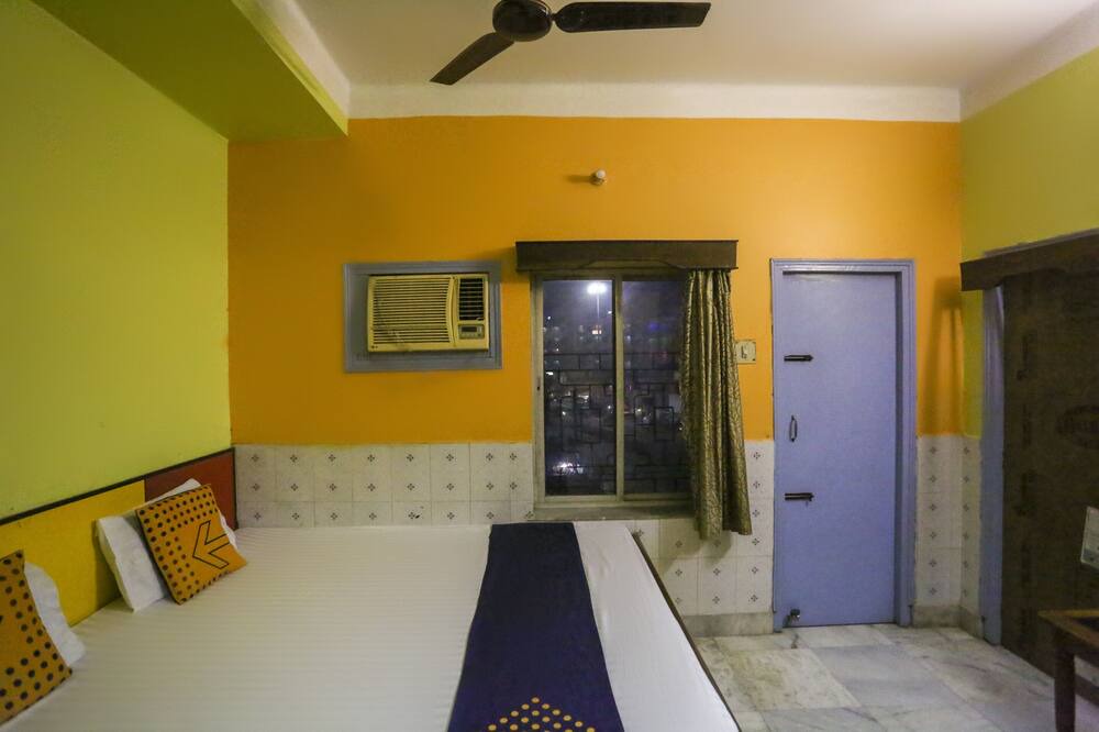 Photo of Bedroom in Tarapith