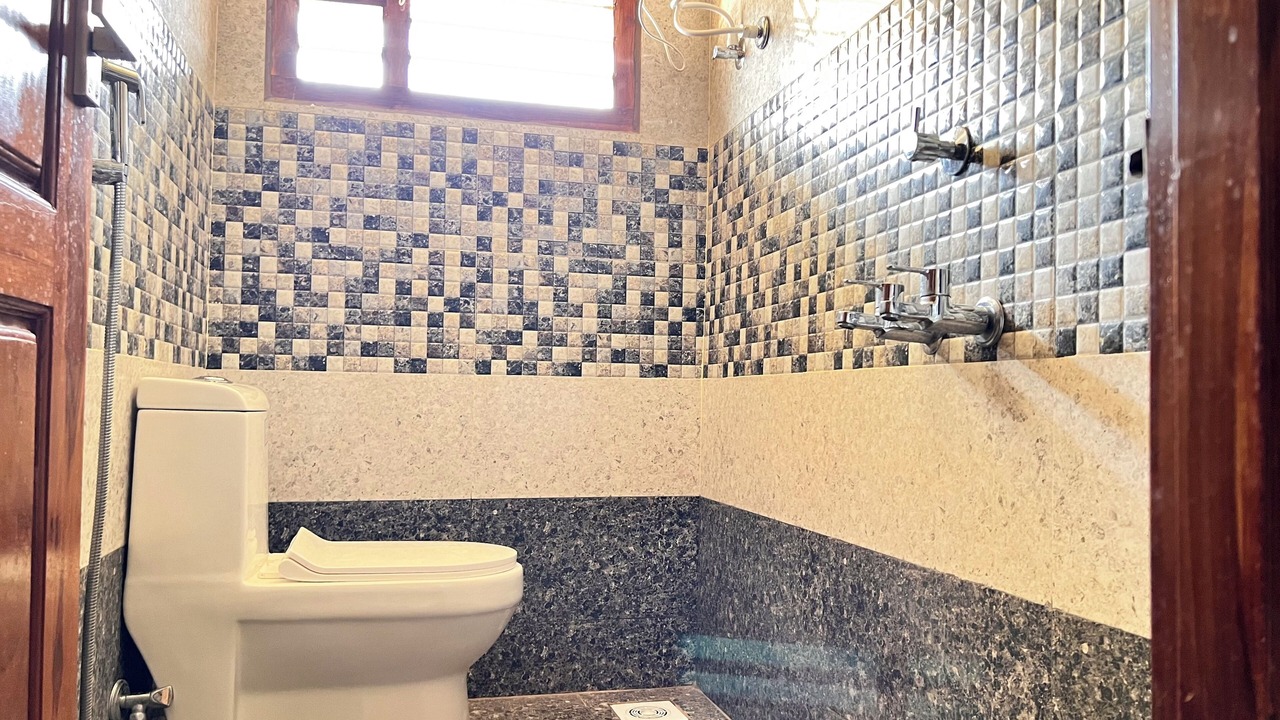 Photo of Bathroom in Courtallam