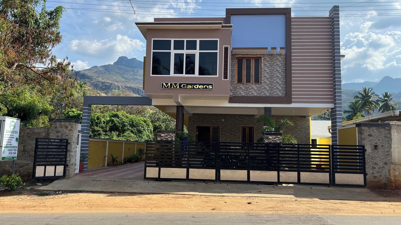 Photo of Outdoor in Courtallam