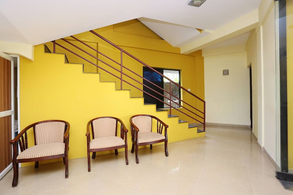 Photo of Livingroom in Onamthuruth