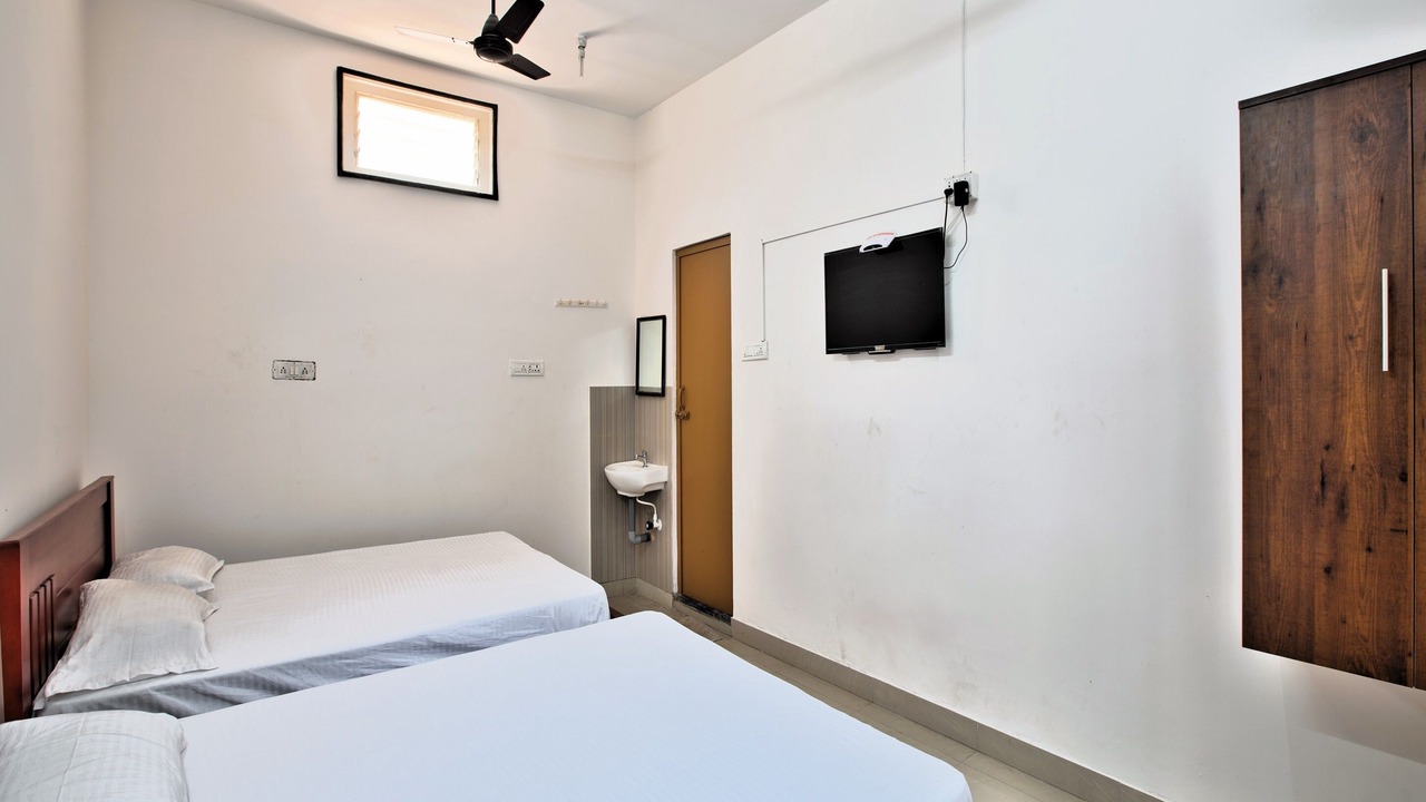 Photo of Bedroom in Peelamedu