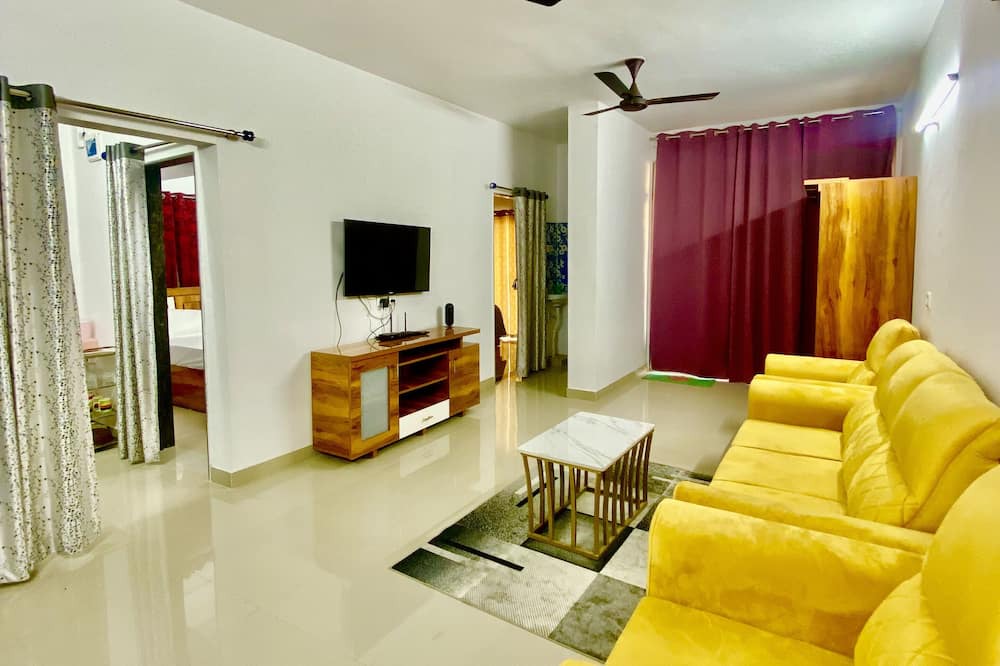Photo of Livingroom in Pune