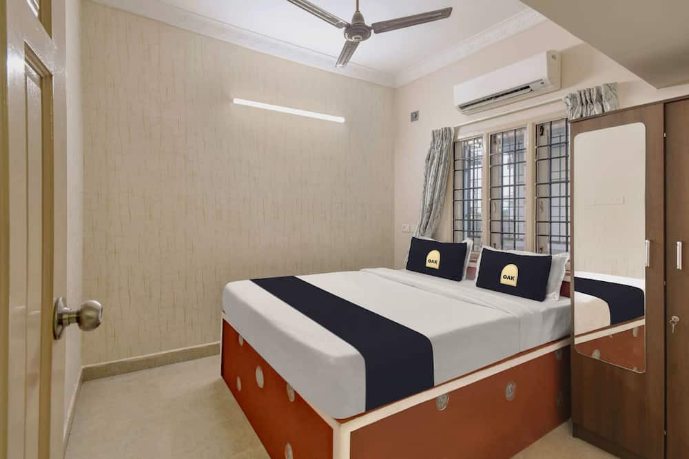 Photo of Bedroom in Gummidipundi