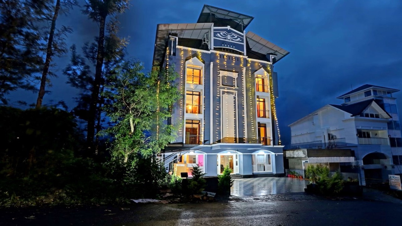 Photo of Outdoor in Aadit