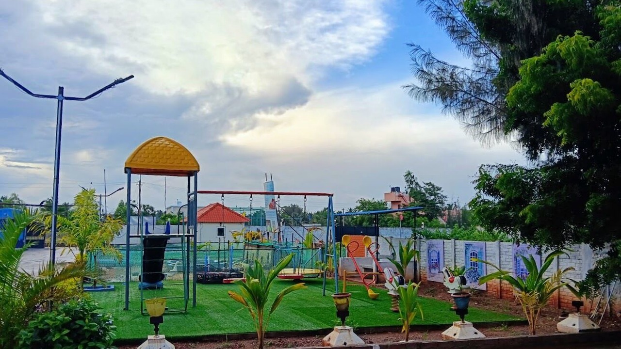 Photo of Others in Kalapettai