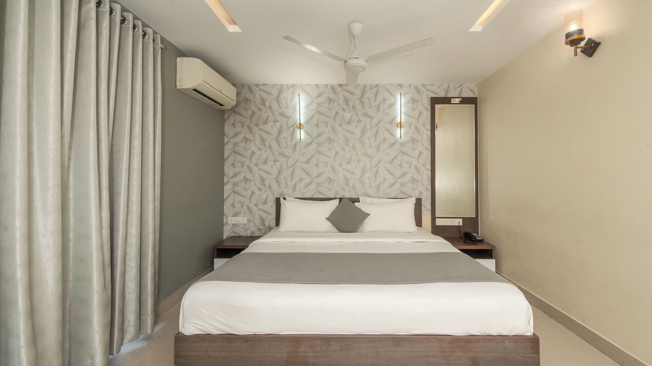 Photo of Bedroom in Hampankatta