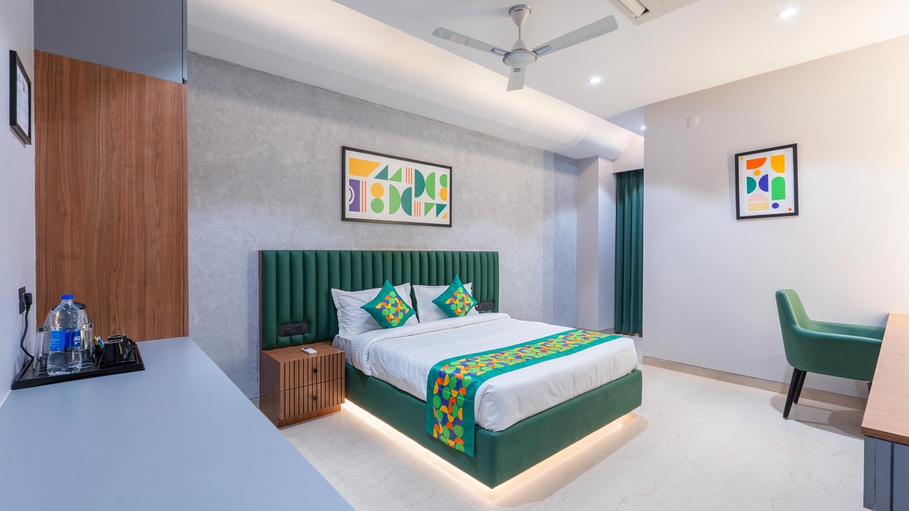Photo of Bedroom in Katpadi