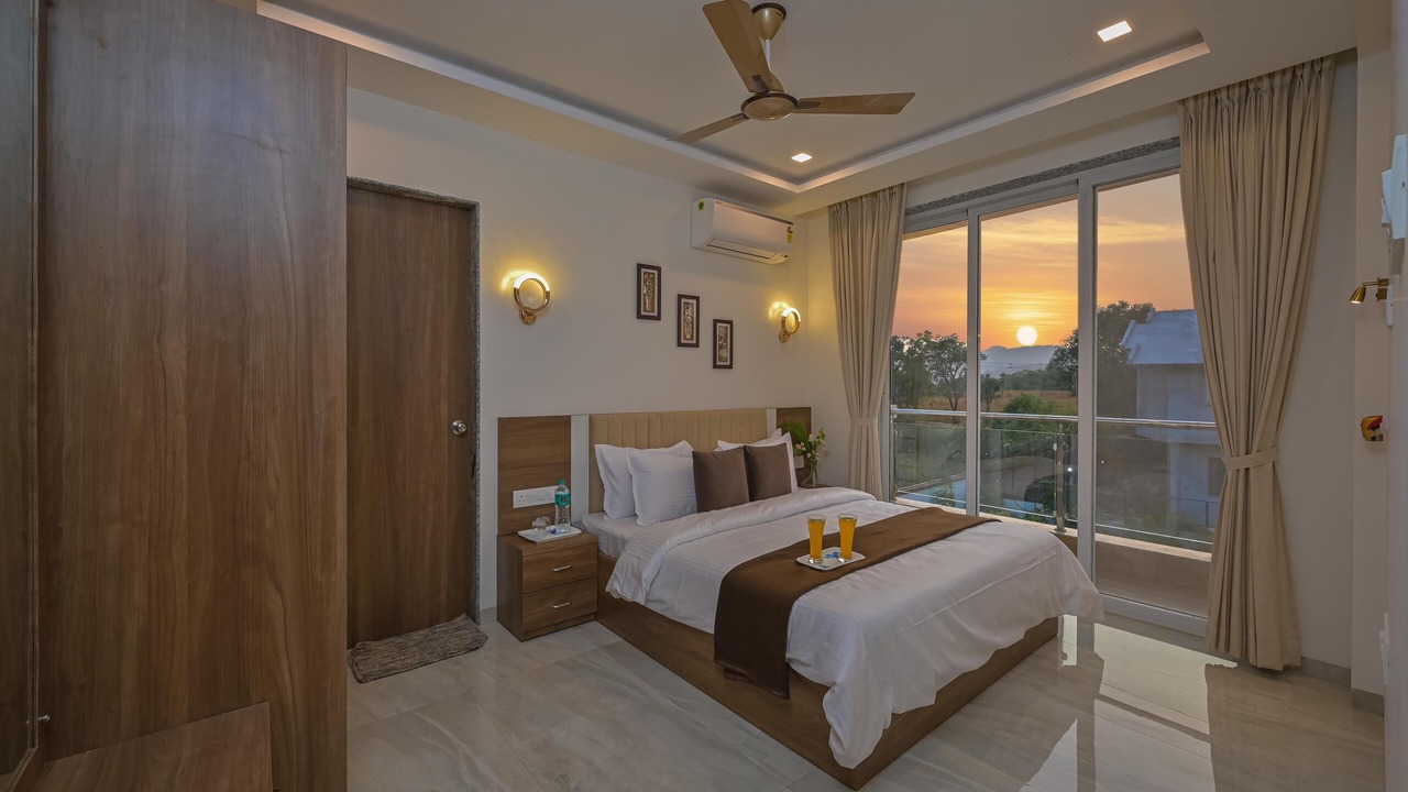 Photo of Bedroom in Lonavala