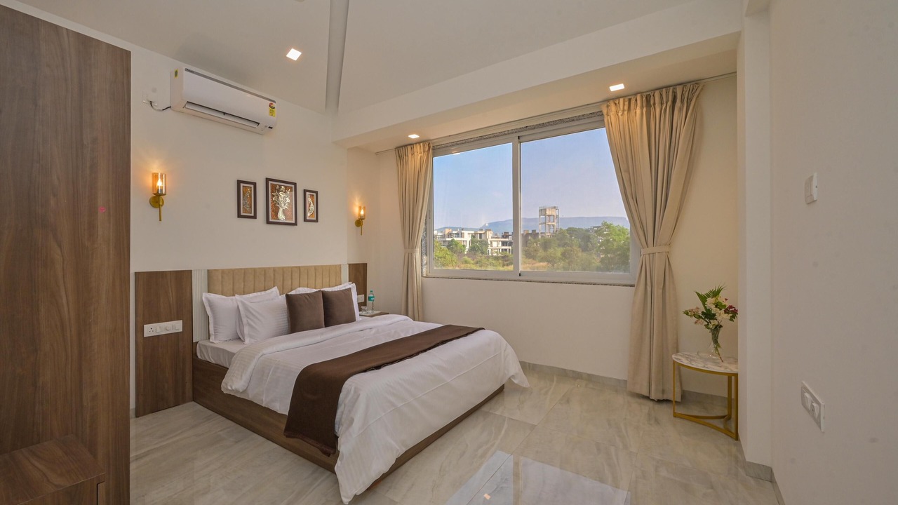 Photo of Bedroom in Lonavala