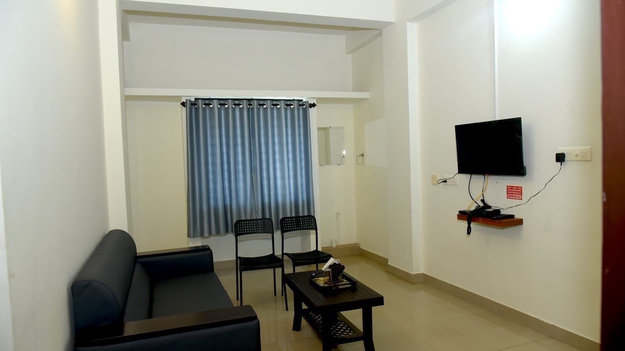 Photo of Bedroom in Adyar