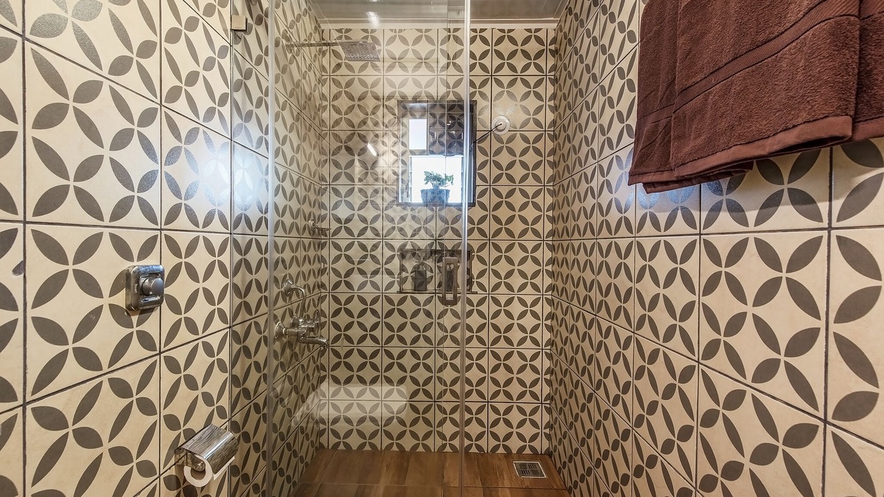 Photo of Bathroom in Rajgurunagar