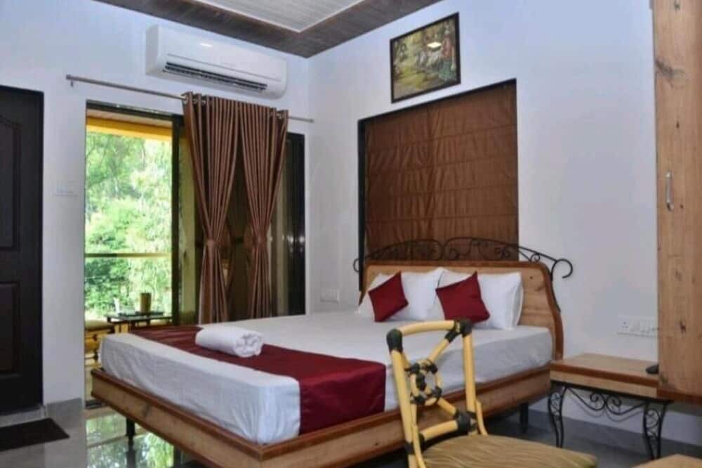 Photo of Bedroom in Bhilar