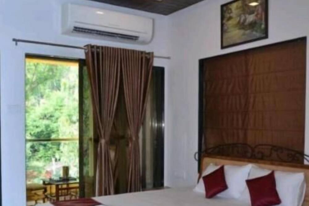 Photo of Bedroom in Bhilar