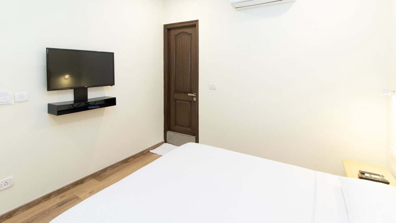 Photo of Bedroom in Bangalore City Center