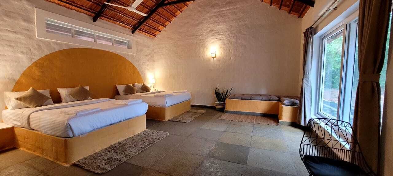 Photo of Bedroom in Timbholi