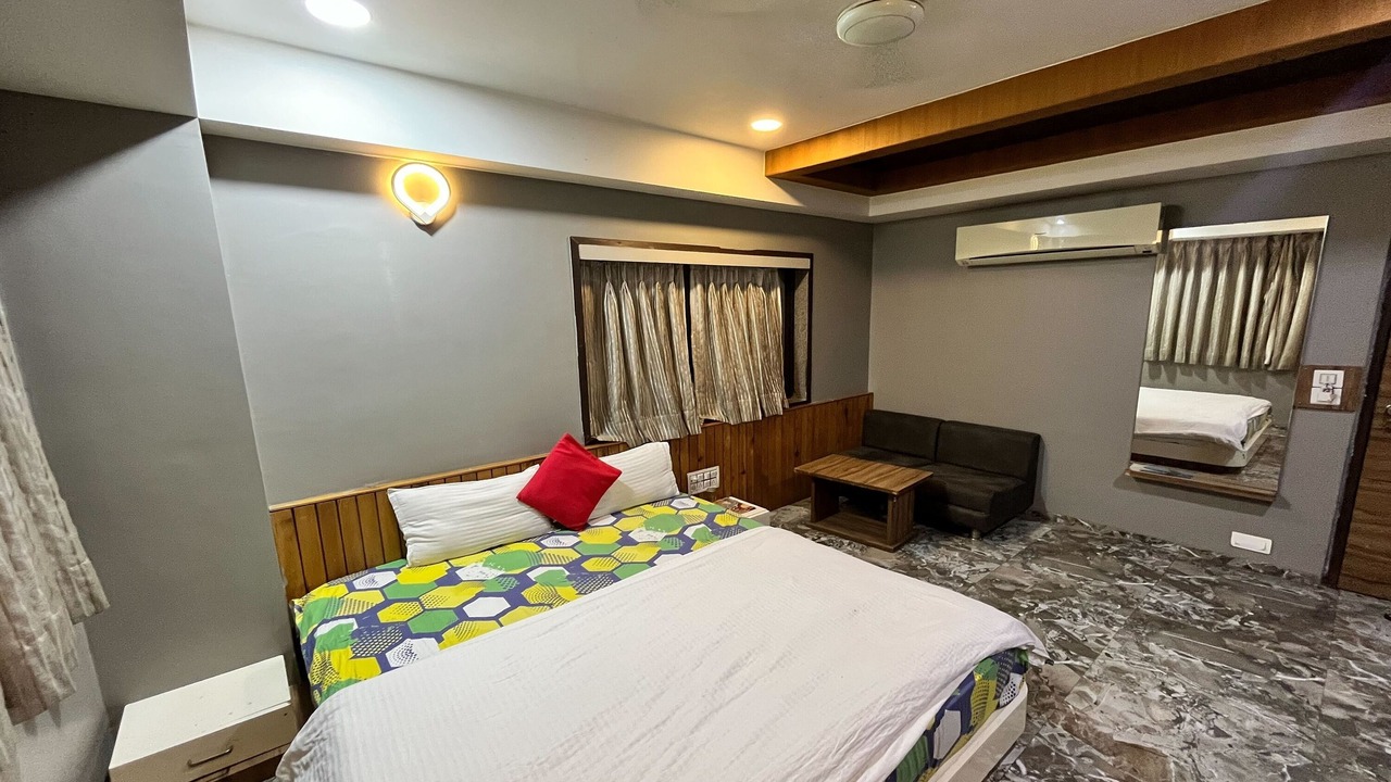 Photo of Bedroom in Ahmedabad
