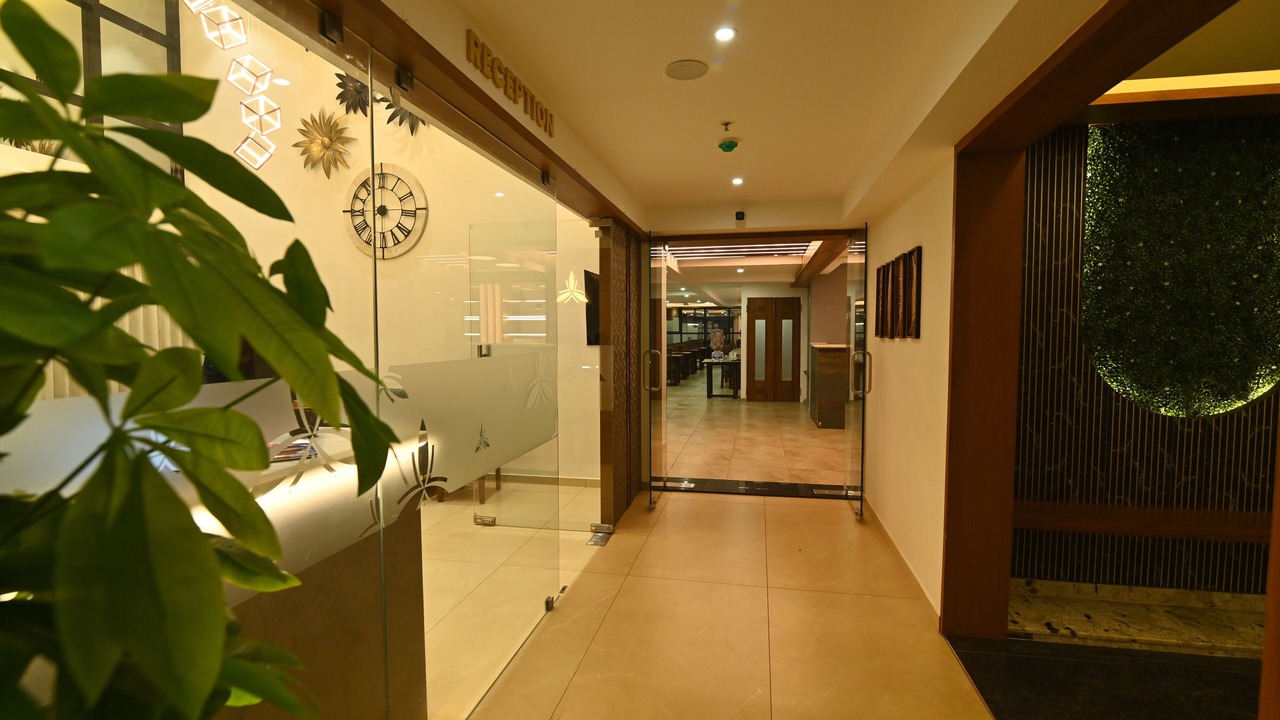 Photo of Others in Adyar