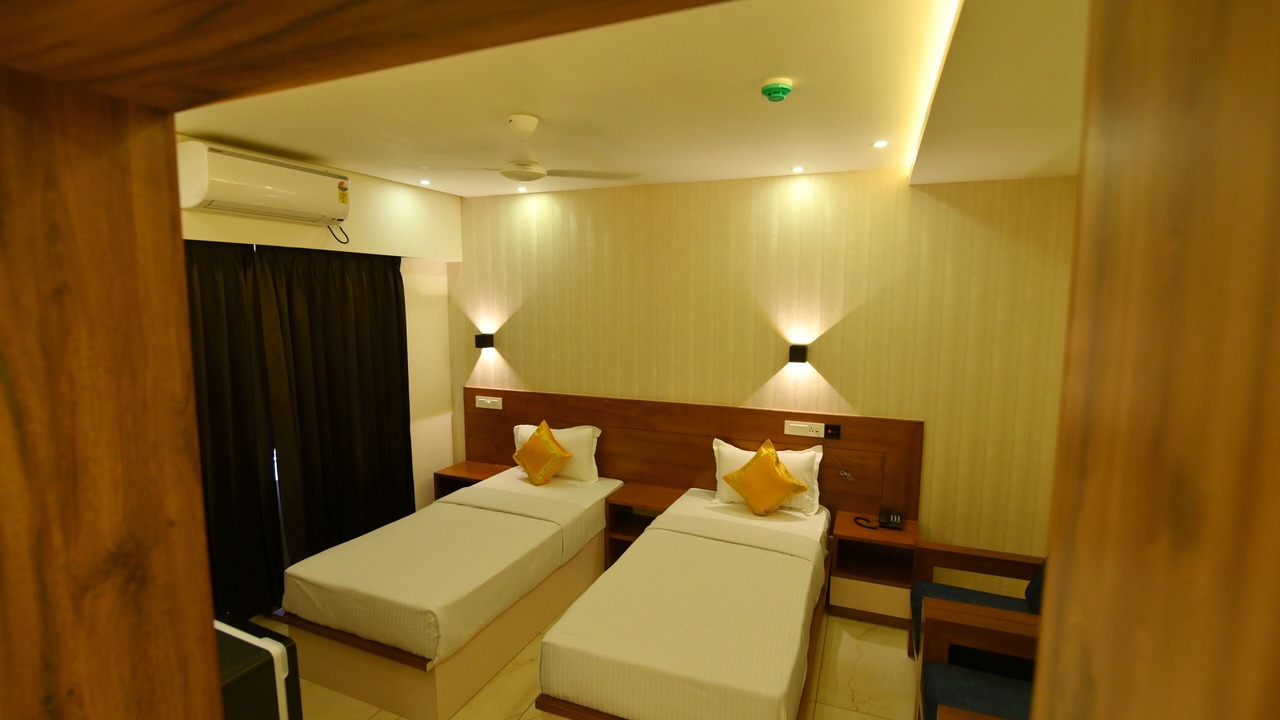Photo of Bedroom in Adyar