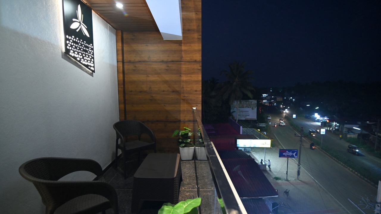 Photo of Patio Balcony in Adyar
