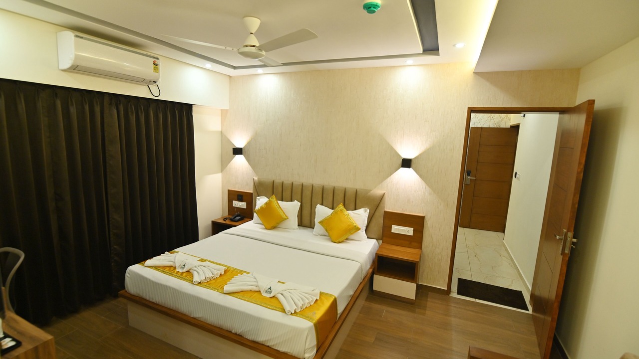 Photo of Bedroom in Adyar