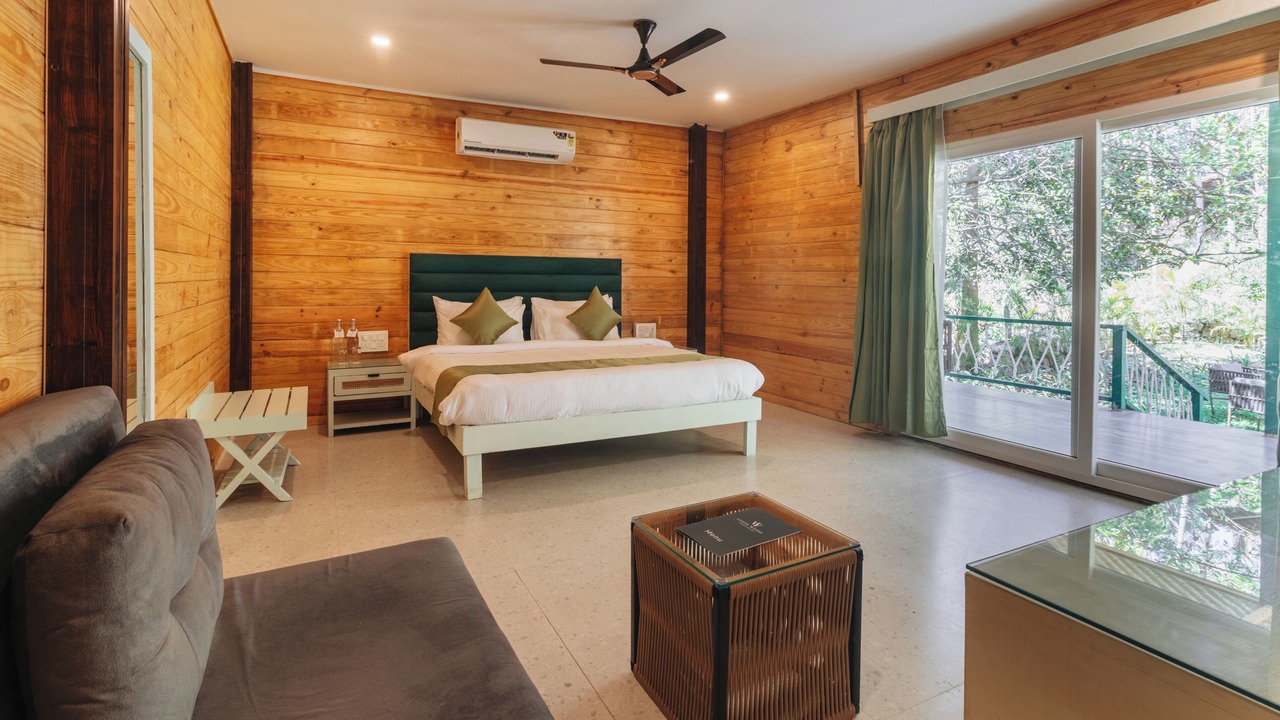 Photo of Bedroom in Timbholi